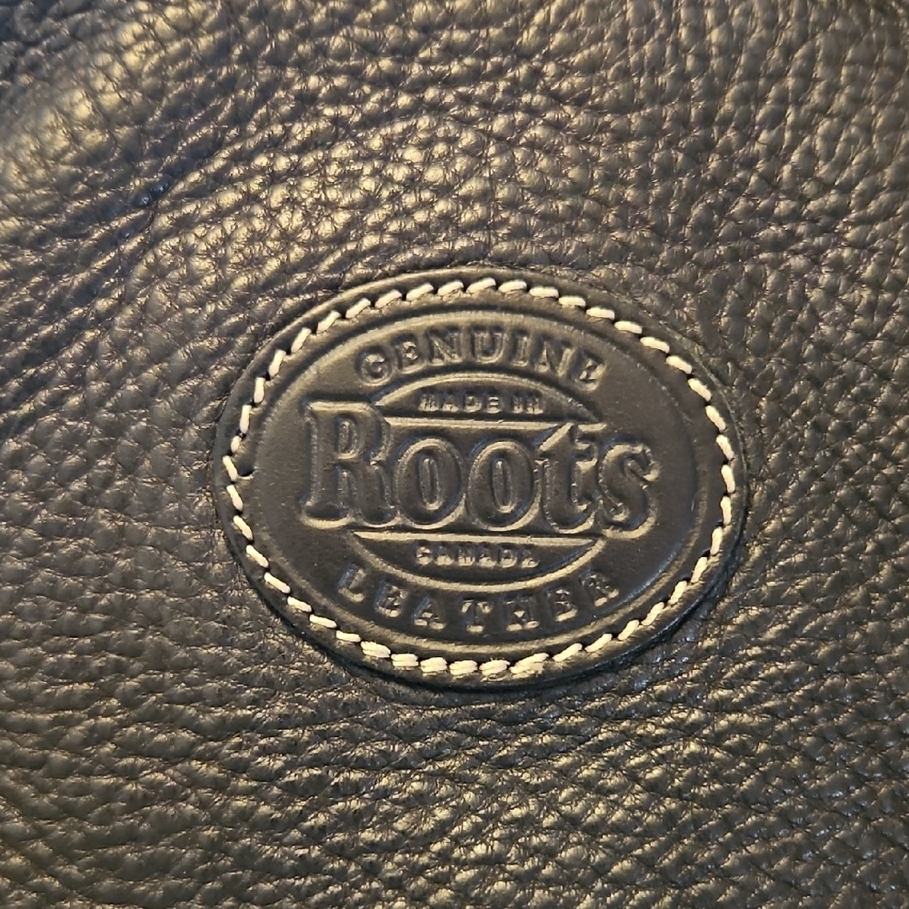 Roots Black Leather Backpack - Picture 8 of 15